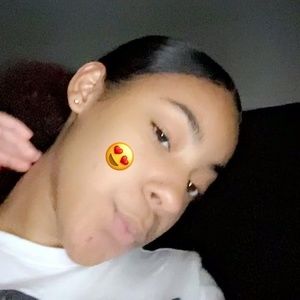 Meet your Posher, Alanna